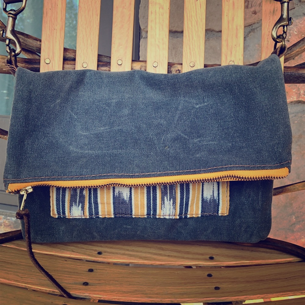 Kith&Kin removable leather strap crossbody